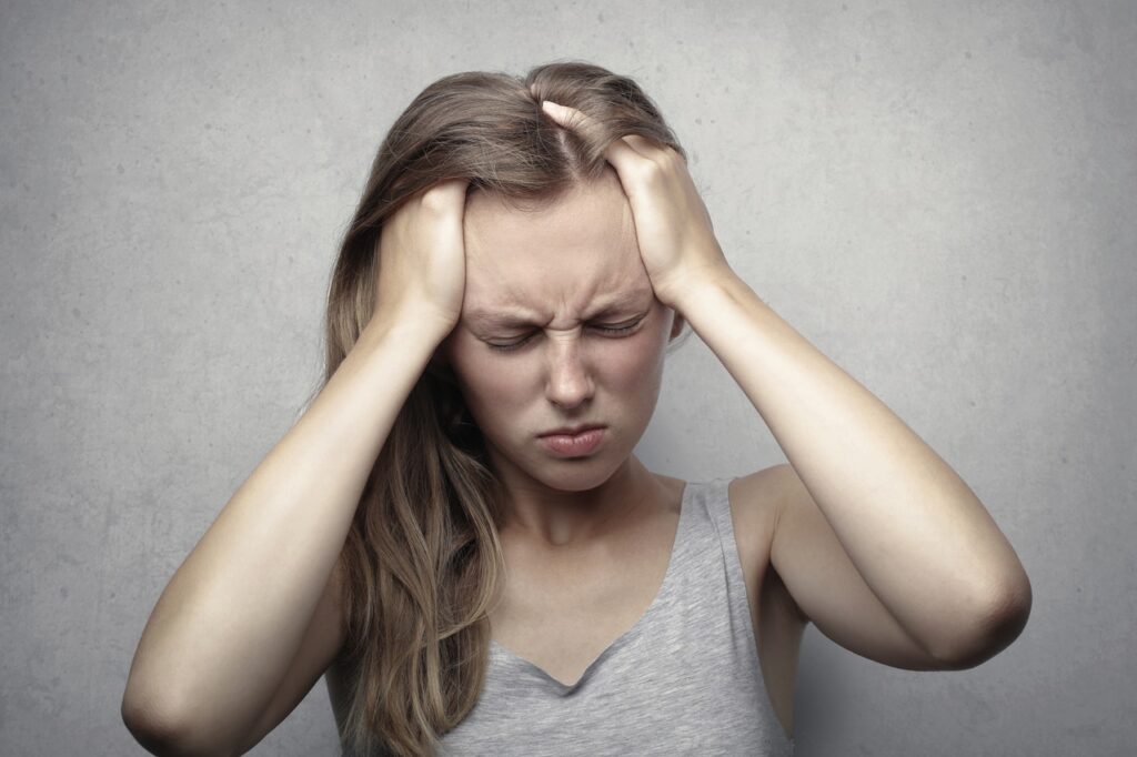 Pression dans la tête et vision trouble
