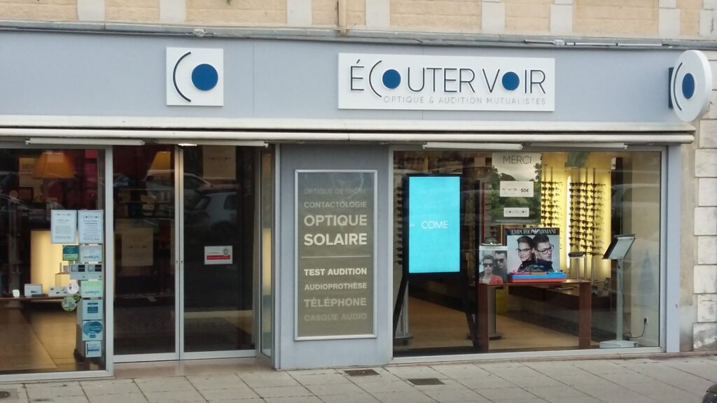 QUAI DE L OPTIQUE – Trouville