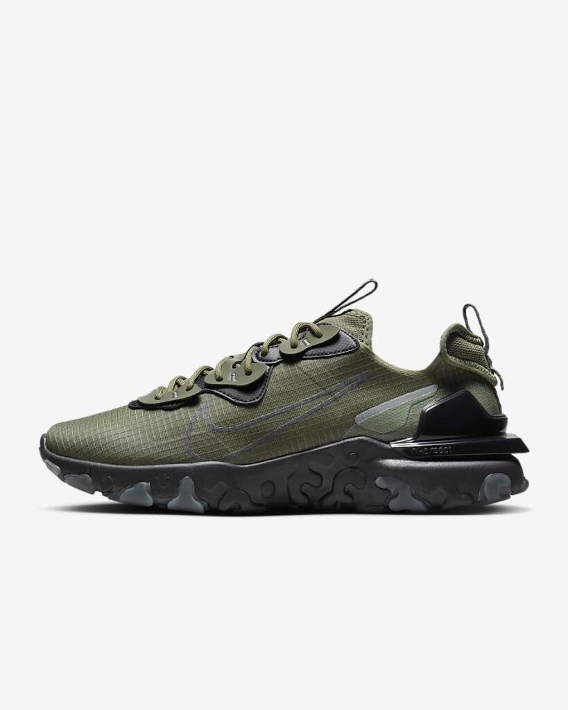 Chaussure Nike React Vision pour homme alliant confort et design moderne